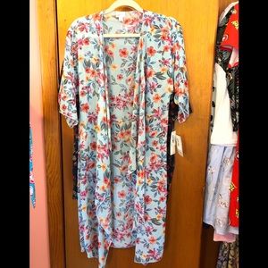 Lularoe Shirley cover up